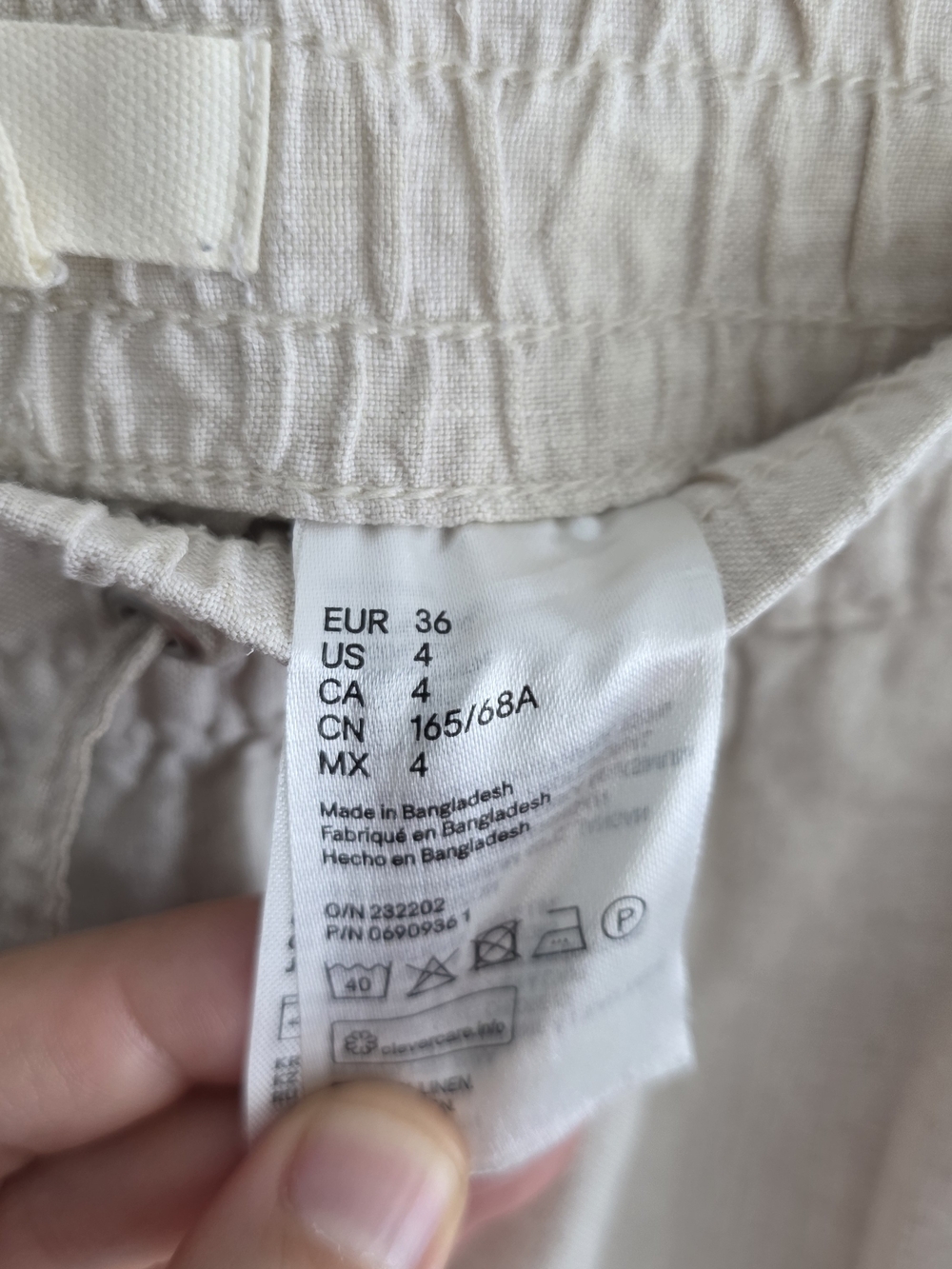 100% Linen Relaxed Drawstring Pants - Picture 5 of 6